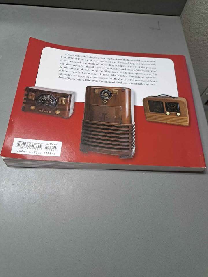 Zenith the Glory Years 1936-1945 History and Products / paperback