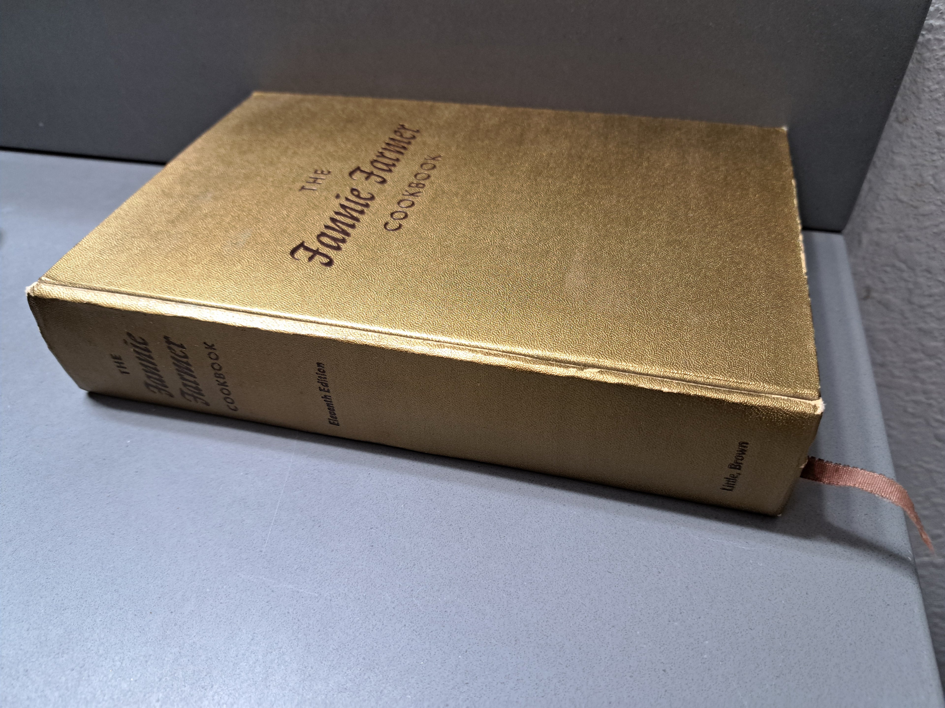 Vintage 1965 The Fannie Farmer cookbook