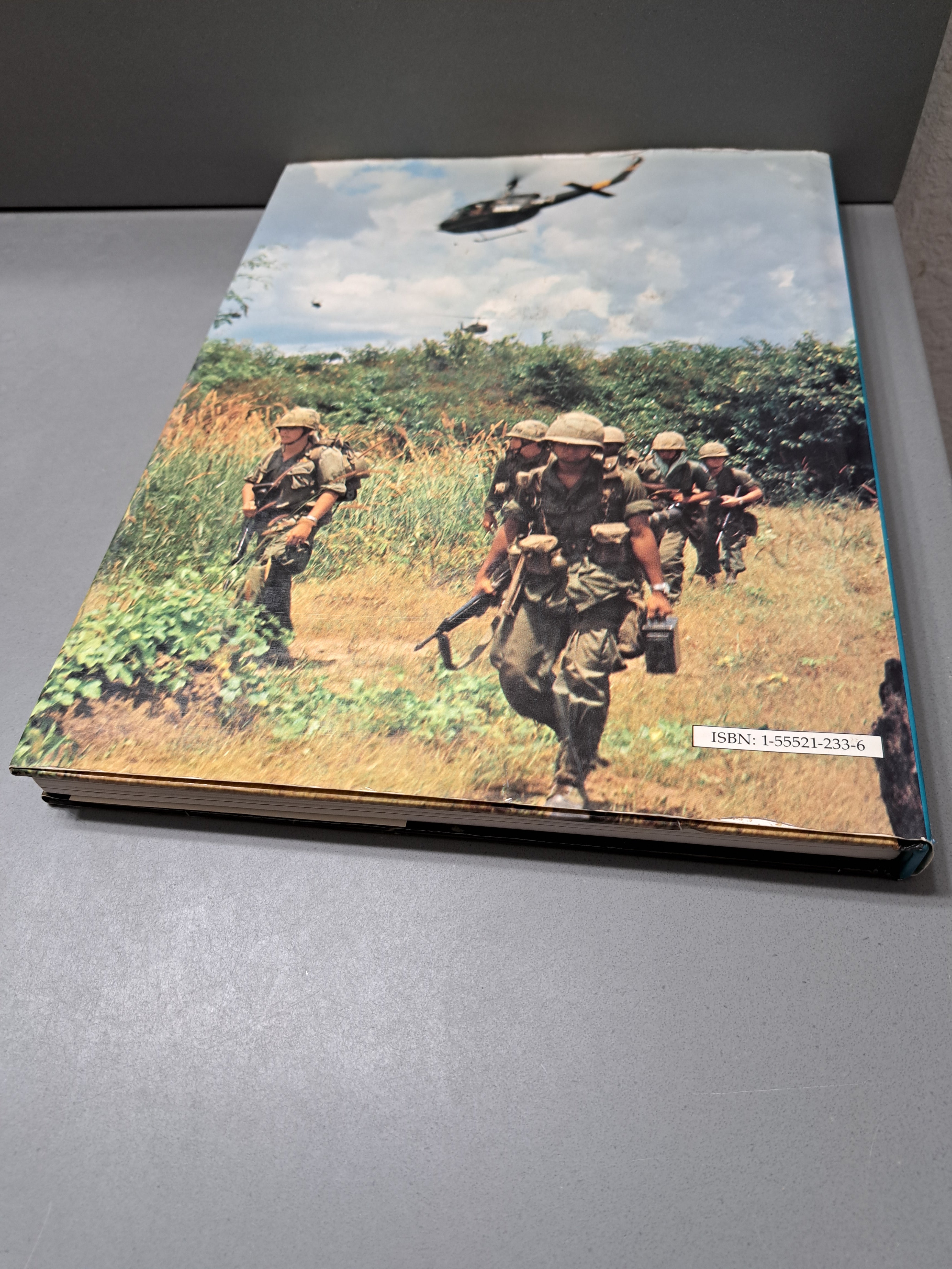 Vintage 1988 Warfare of the 20th Century: Armed Conflicts Outside the Two World Wars by Christopher Chant