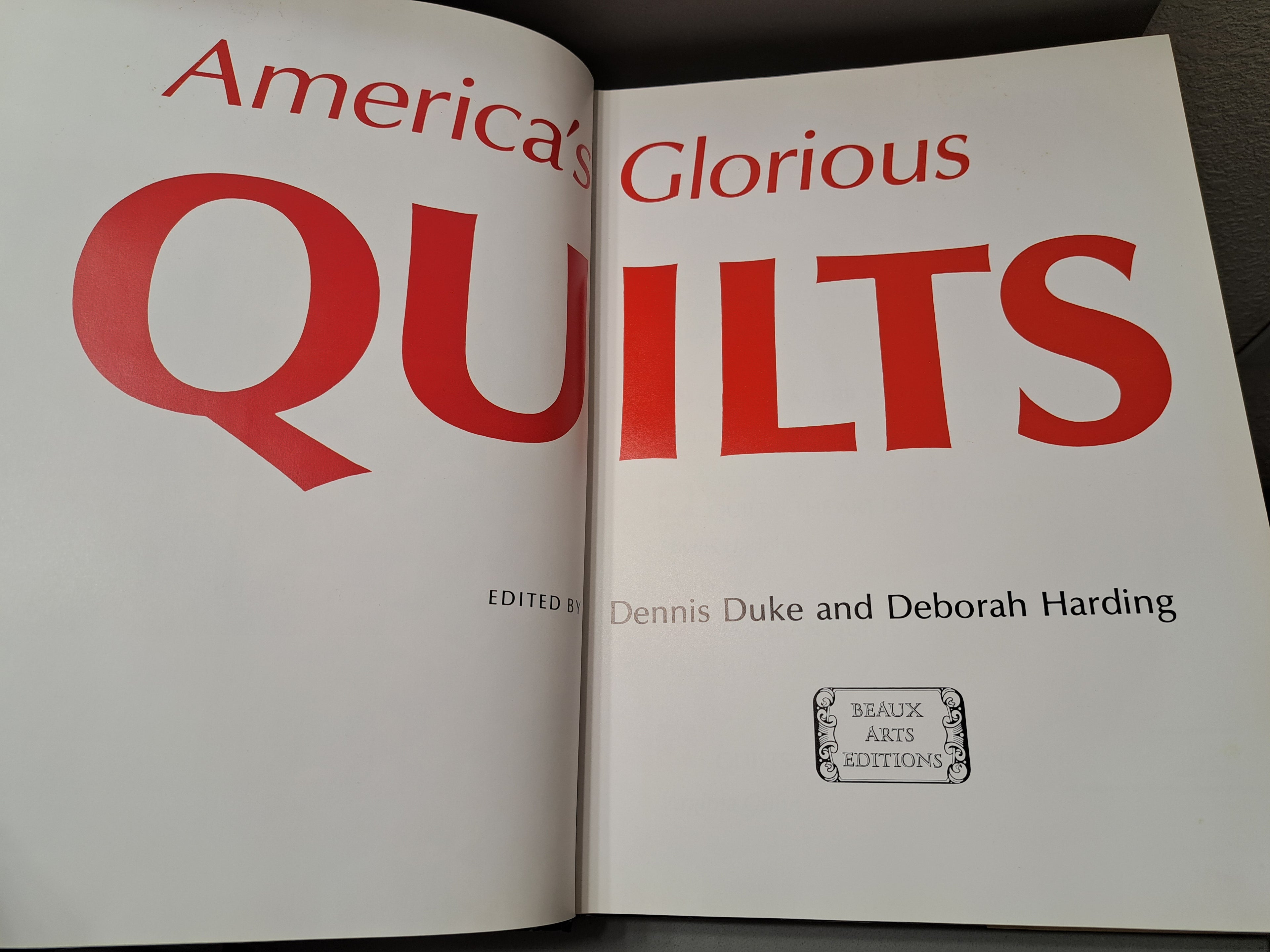 Vintage 1987 America's Glorious Quilts