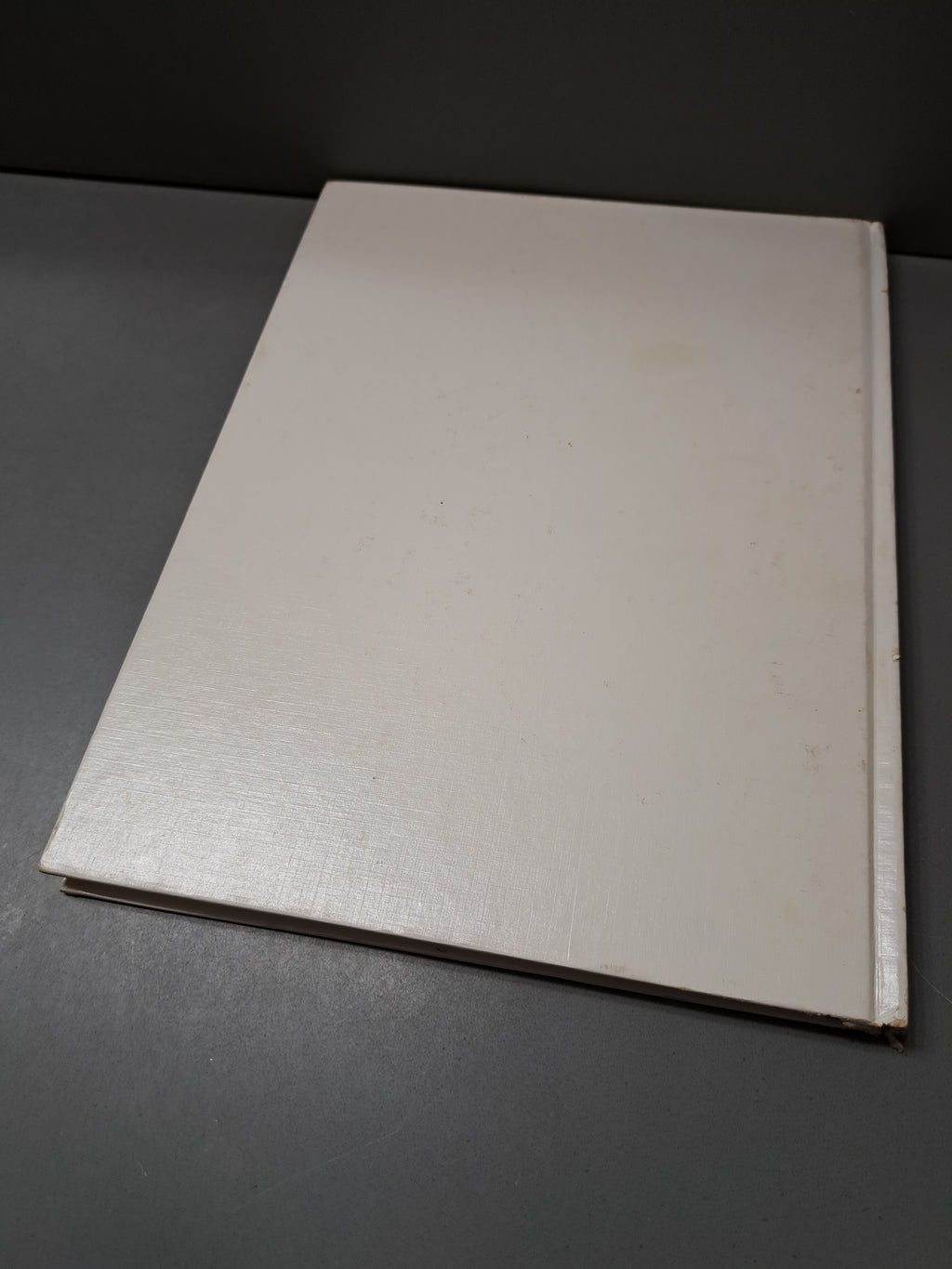 Vintage 1970 Pillsbury's Bake Off Main Dish Cook Book