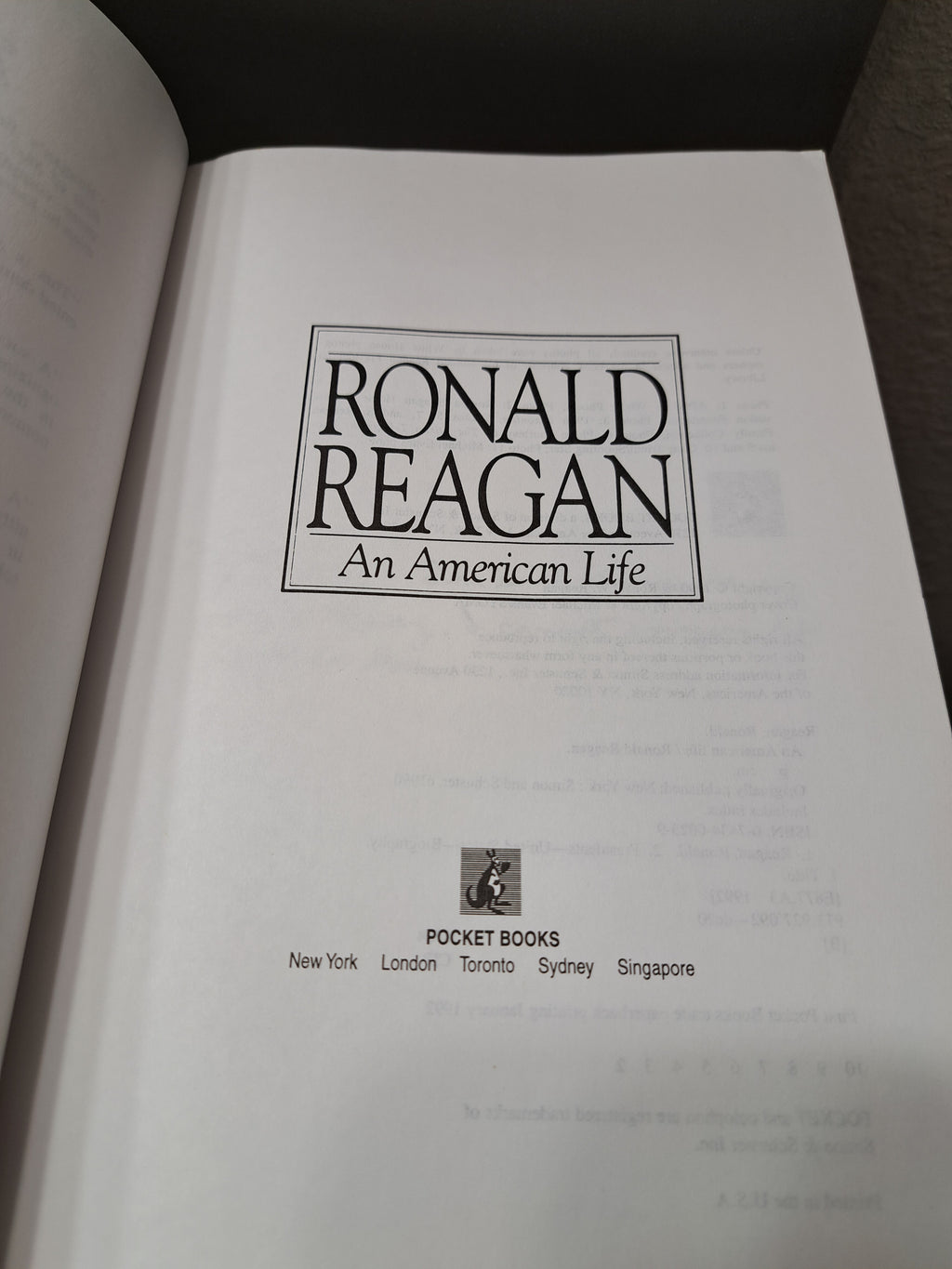 Vintage 1990 An American Life: The Autobiography by Ronald Reagan