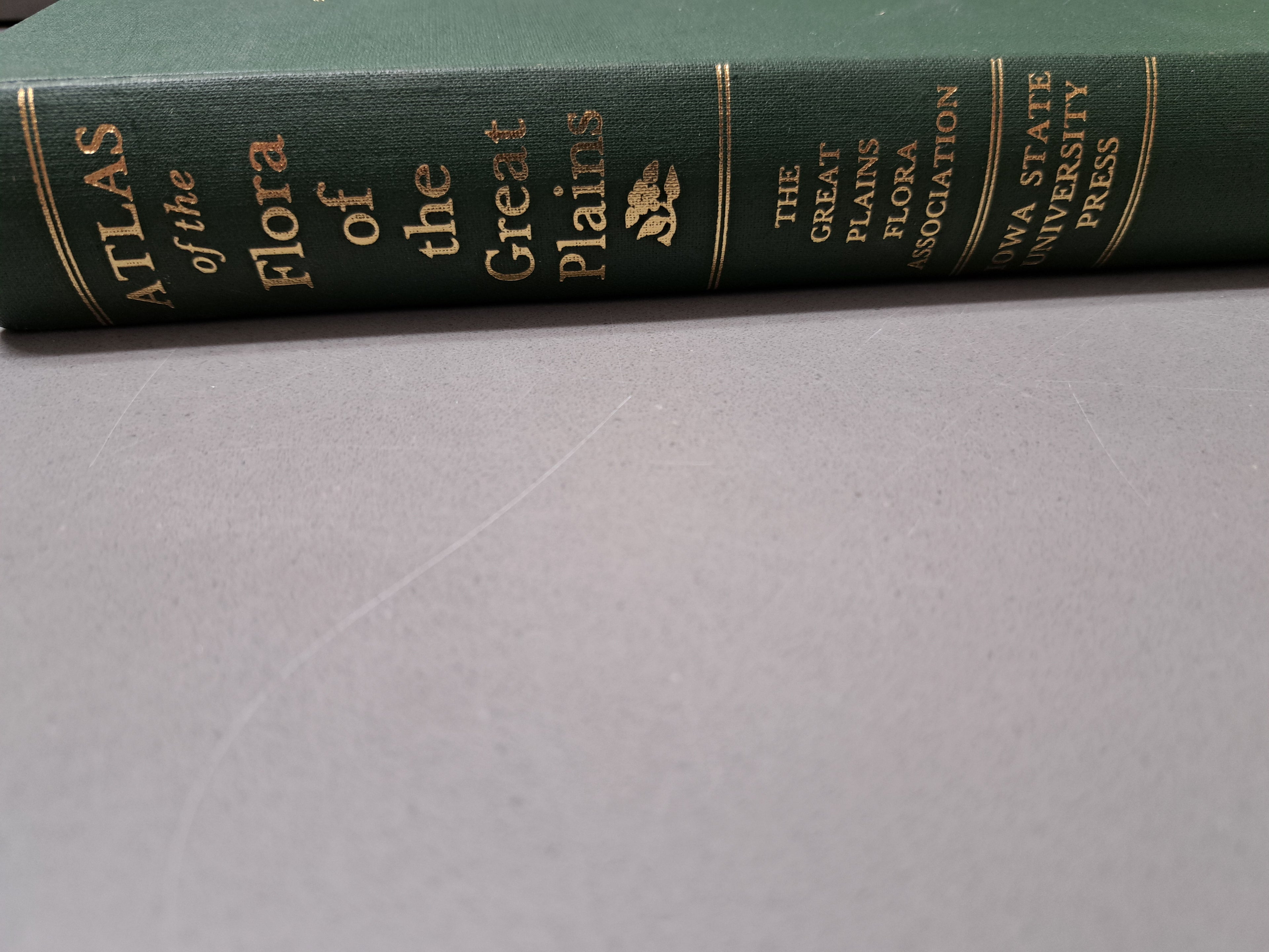 Vintage 1977 first edition of Atlas of the Flora of the Great Plains