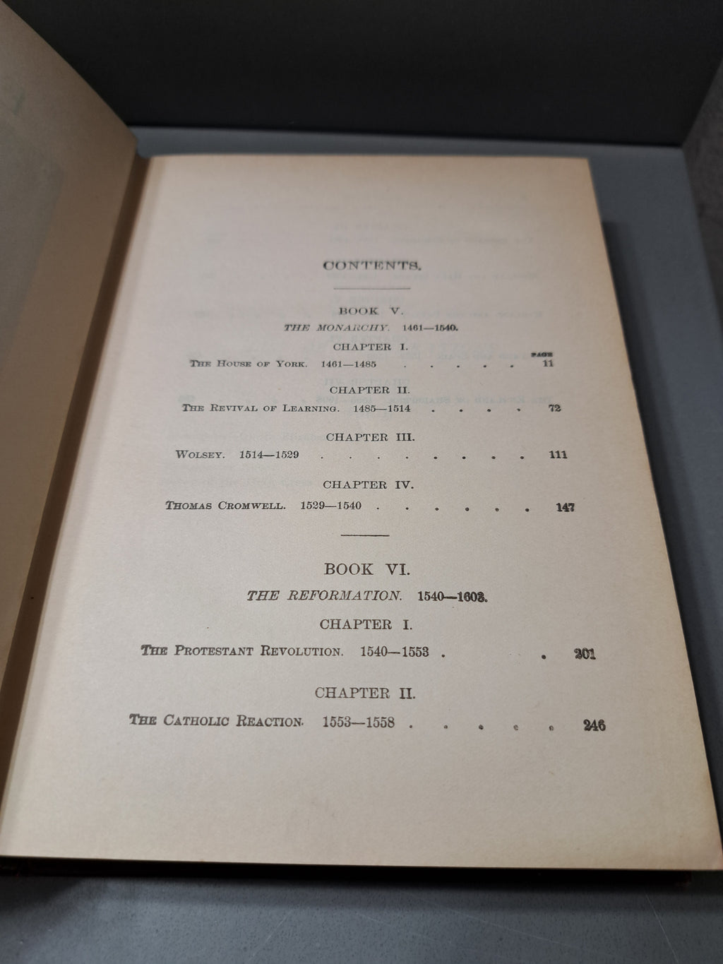 Vintage 1900 Illustrated 'England' Vol II by John Richard Green LLD