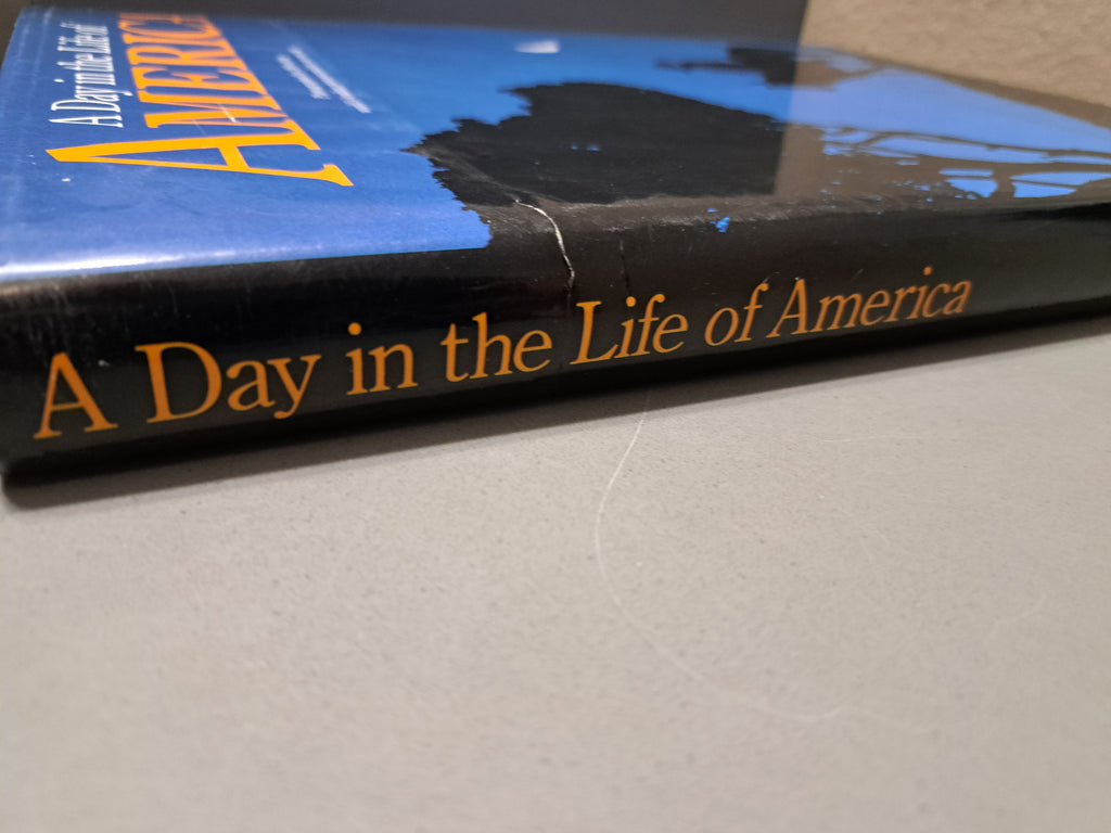 First edition/large hardcover of A Day in the Life of American by David Cohen & Rick Smolan
