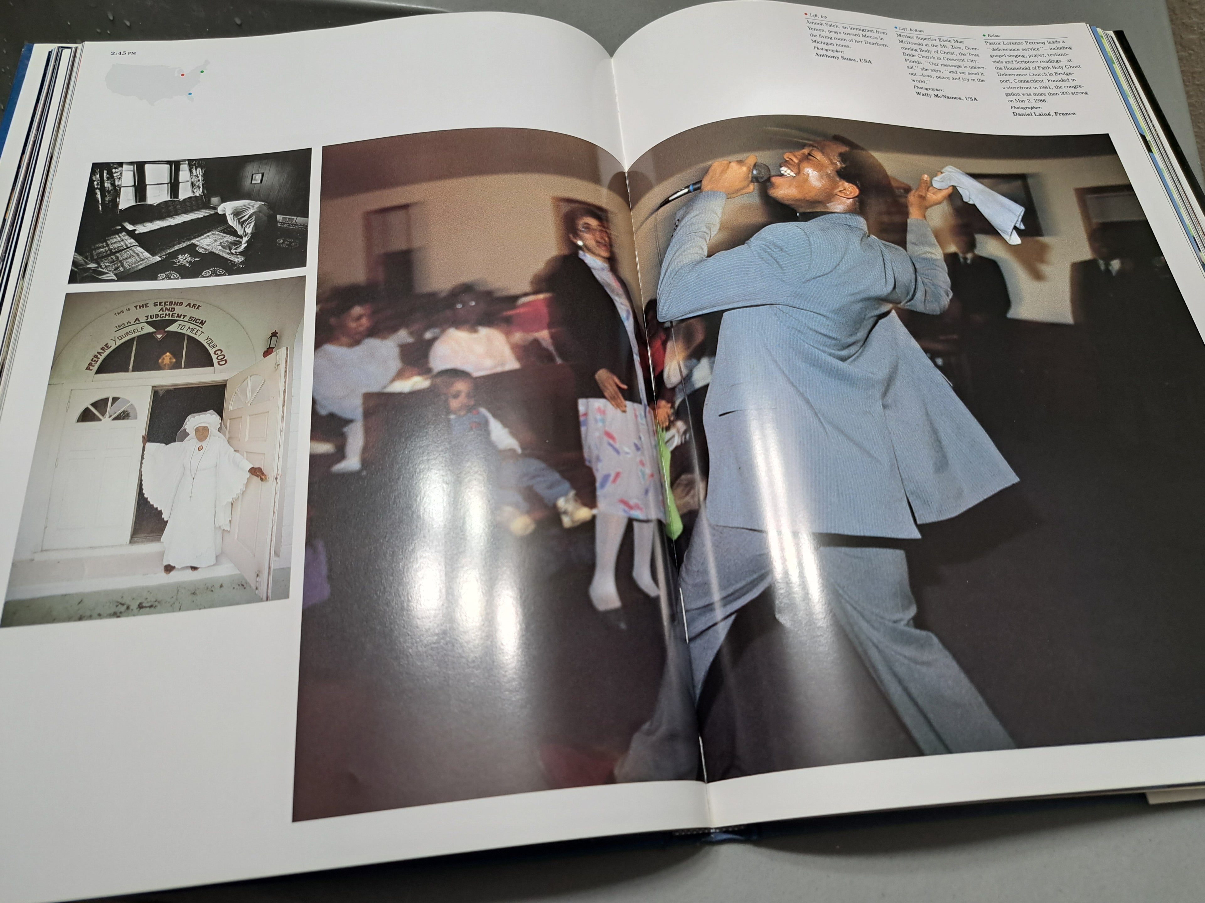 First edition/large hardcover of A Day in the Life of American by David Cohen & Rick Smolan