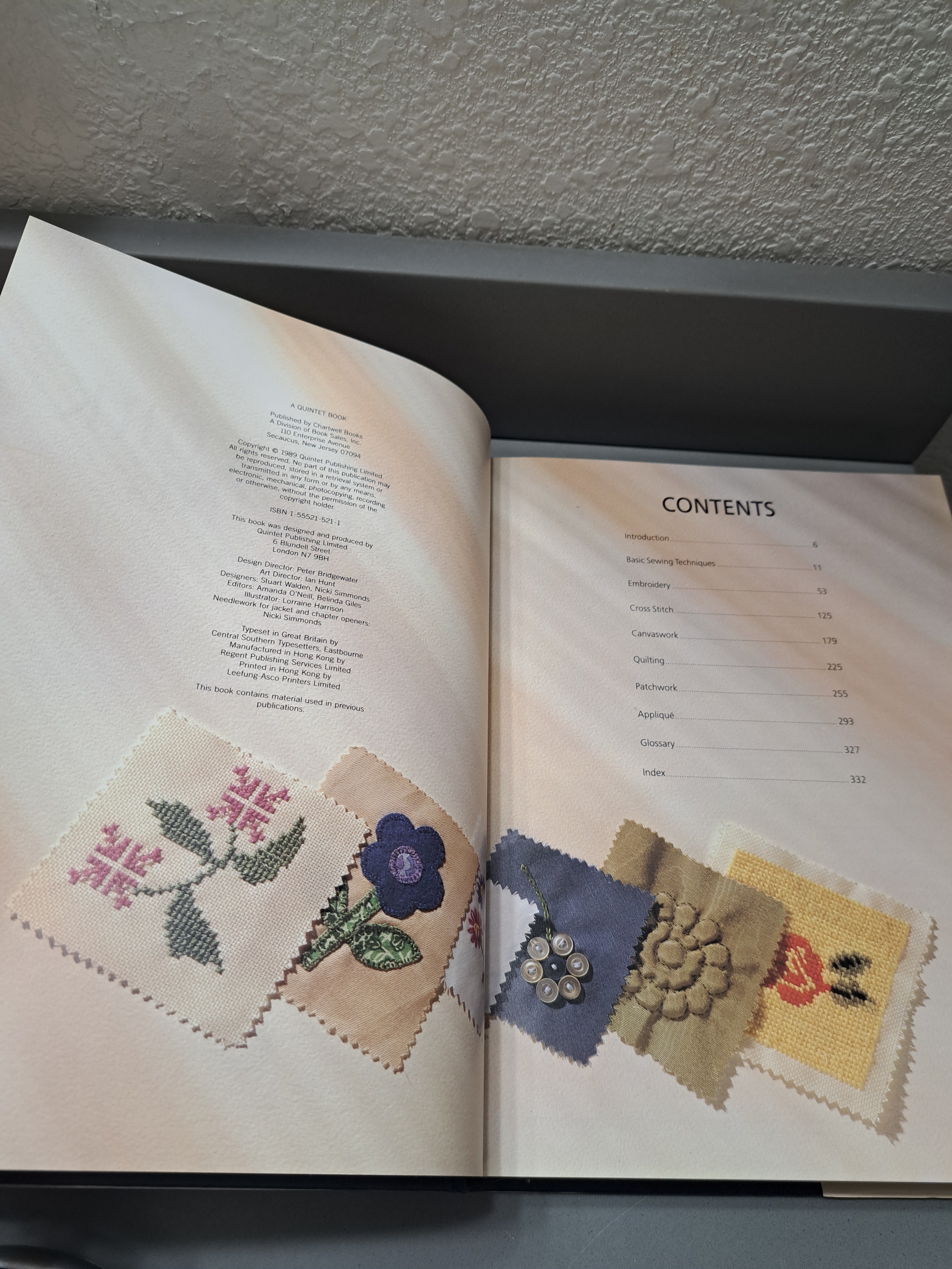 Vintage 1989 Needlework & Sewing Techniques