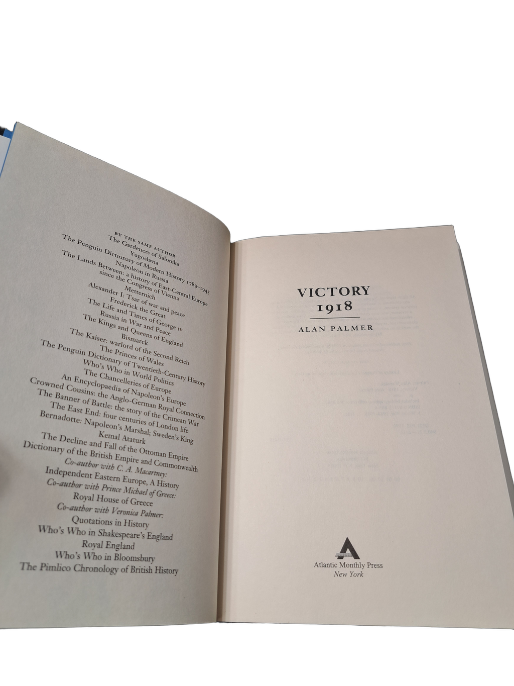 1998 first American edition of Victory, 1918 by Alan Palmer