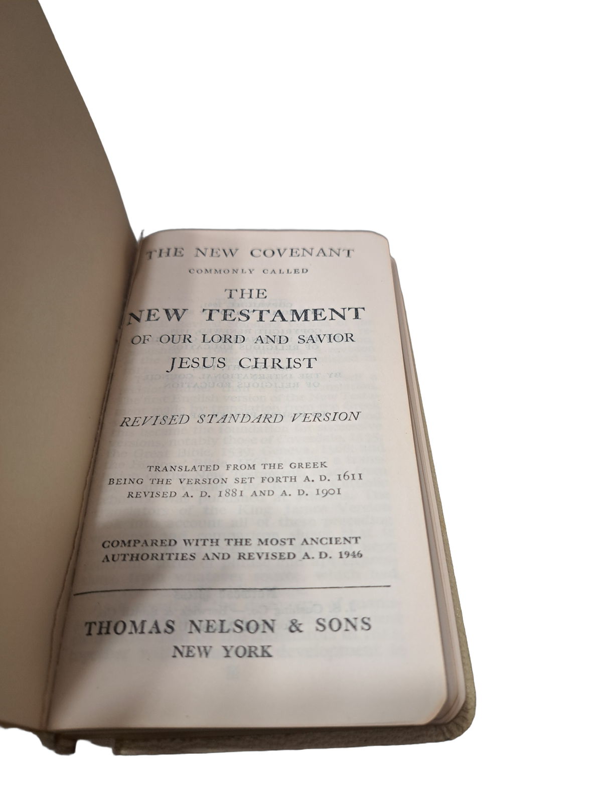 Vintage 1946 The New Covenant: The New Testament of Our Lord and Savior Jesus Christ