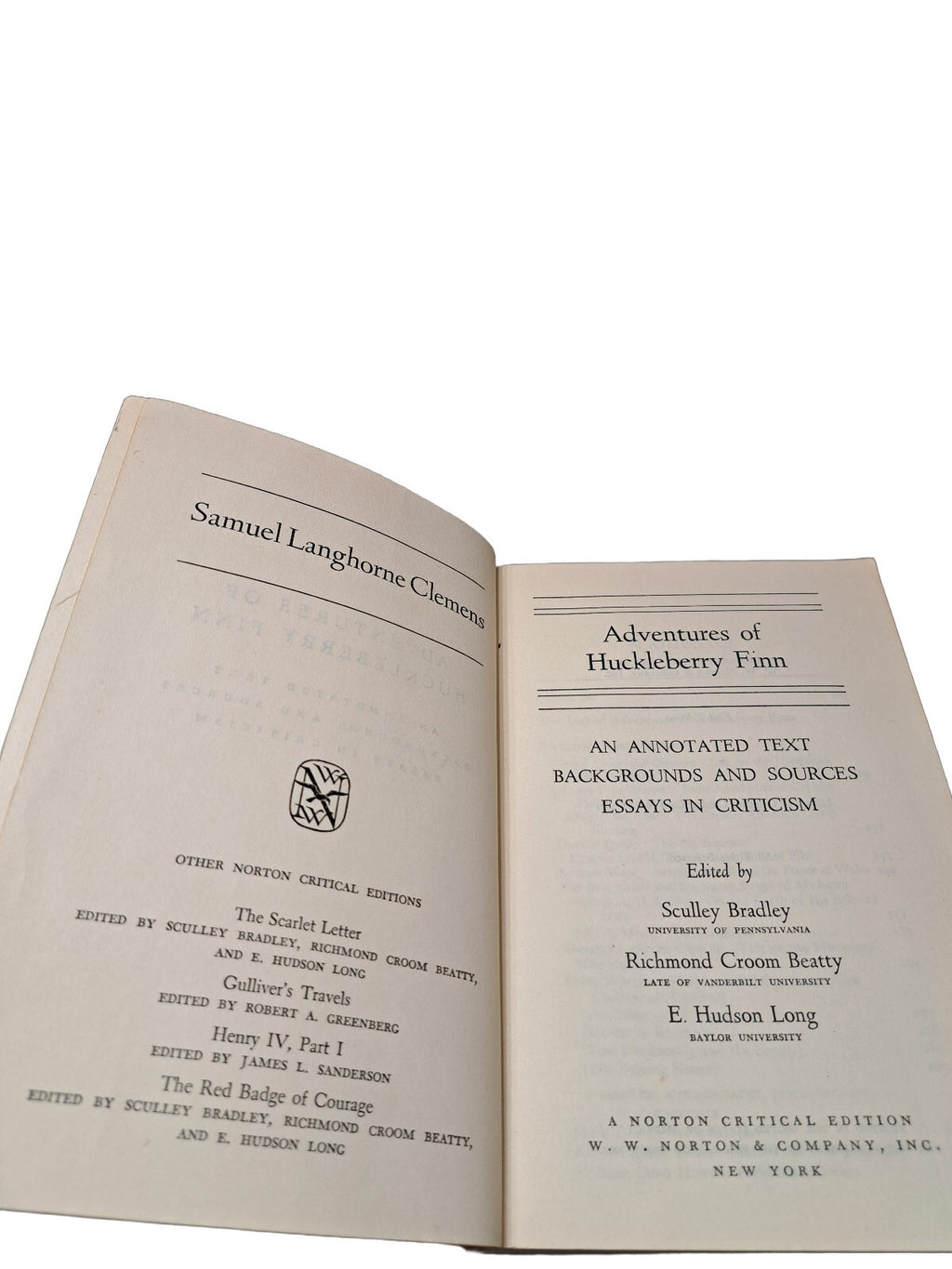 Vintage 1962 Adventures of Huckleberry Finn by Mark Twain