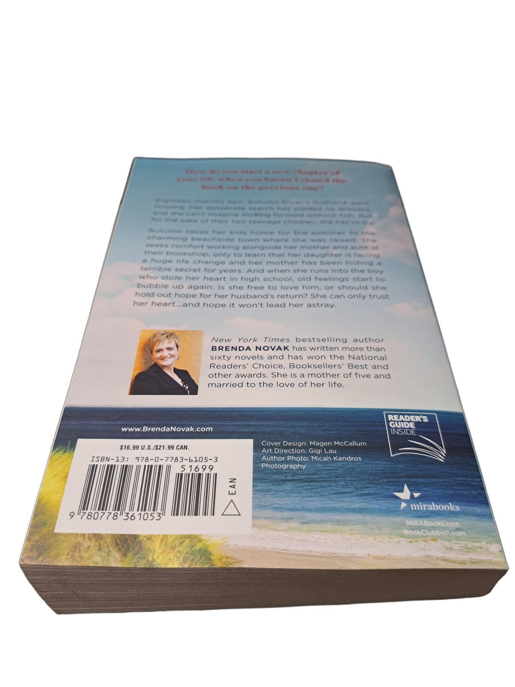 2021 The Bookstore on the Beach by Brenda Novak
