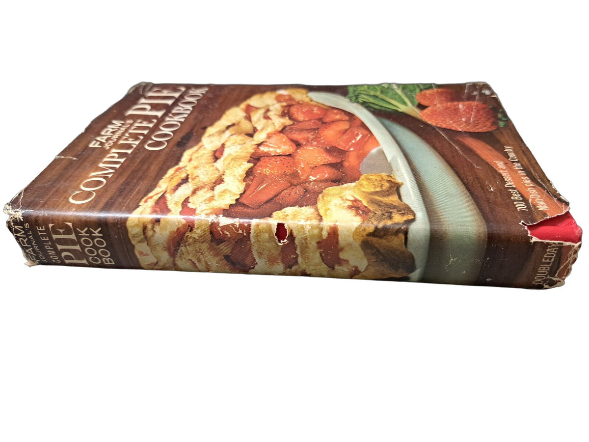 Vintage 1965 Farm Journal's Complete PIE cookbook