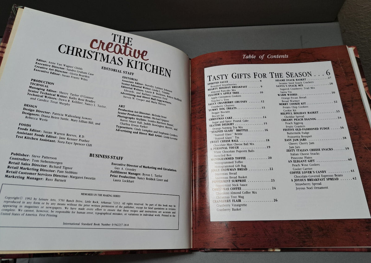 Vintage 1992 The Creative Christmas Kitchen book