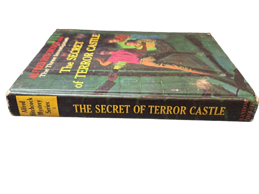 Vintage 1964 Alfred Hitchcock The Secret of Terror Castle book