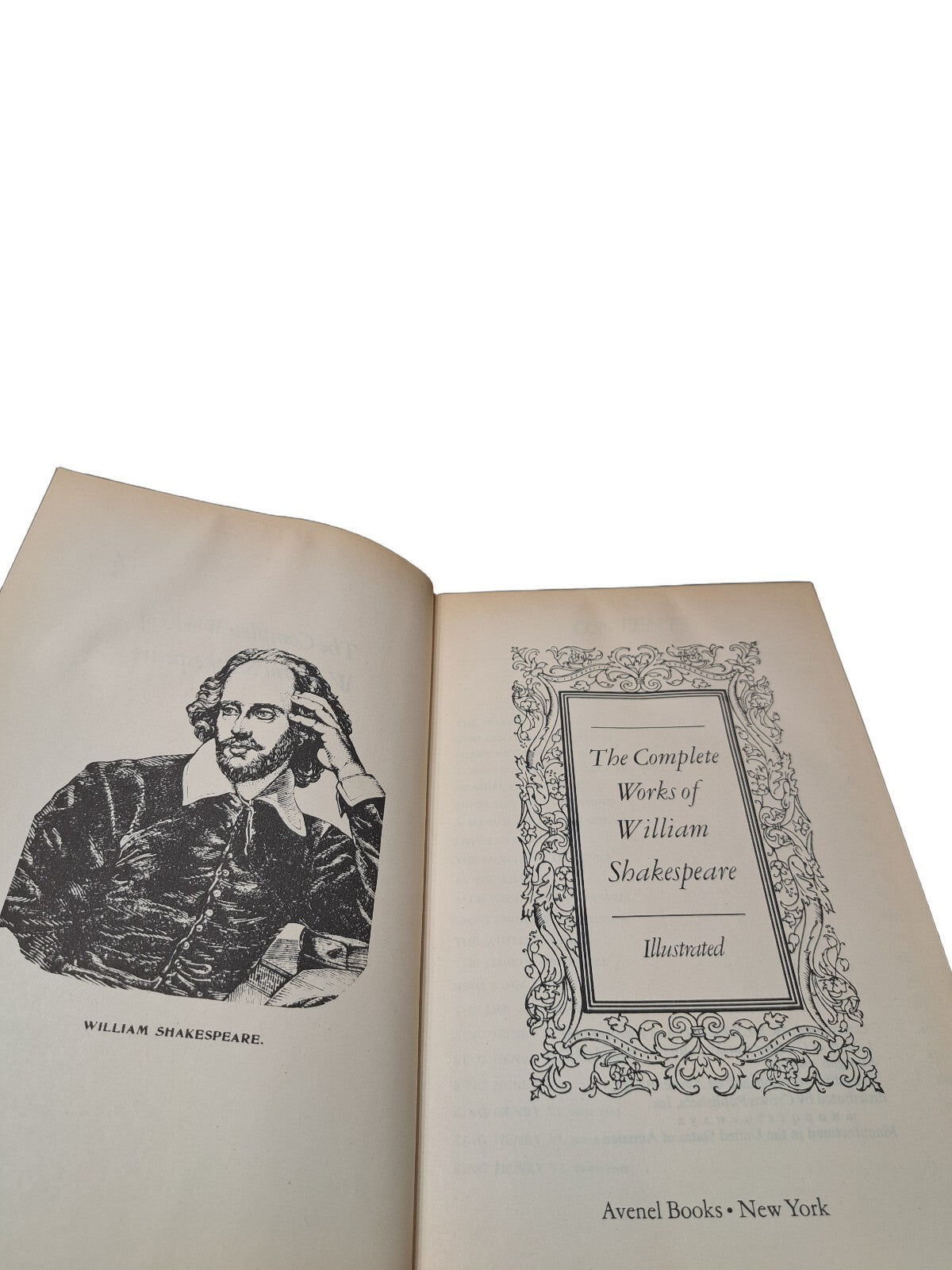 Vintage The Complete Works of William Shakespeare