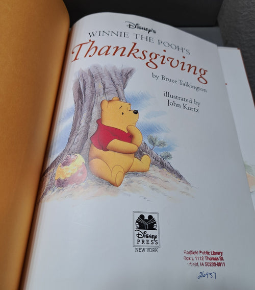 1995 first edition of Walt Disney's Winnie The Pooh's Thanksgiving book by Bruce Talkington