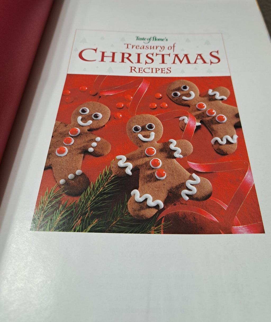 Treasury of Christmas Recipes 2004 book by Taste of Home
