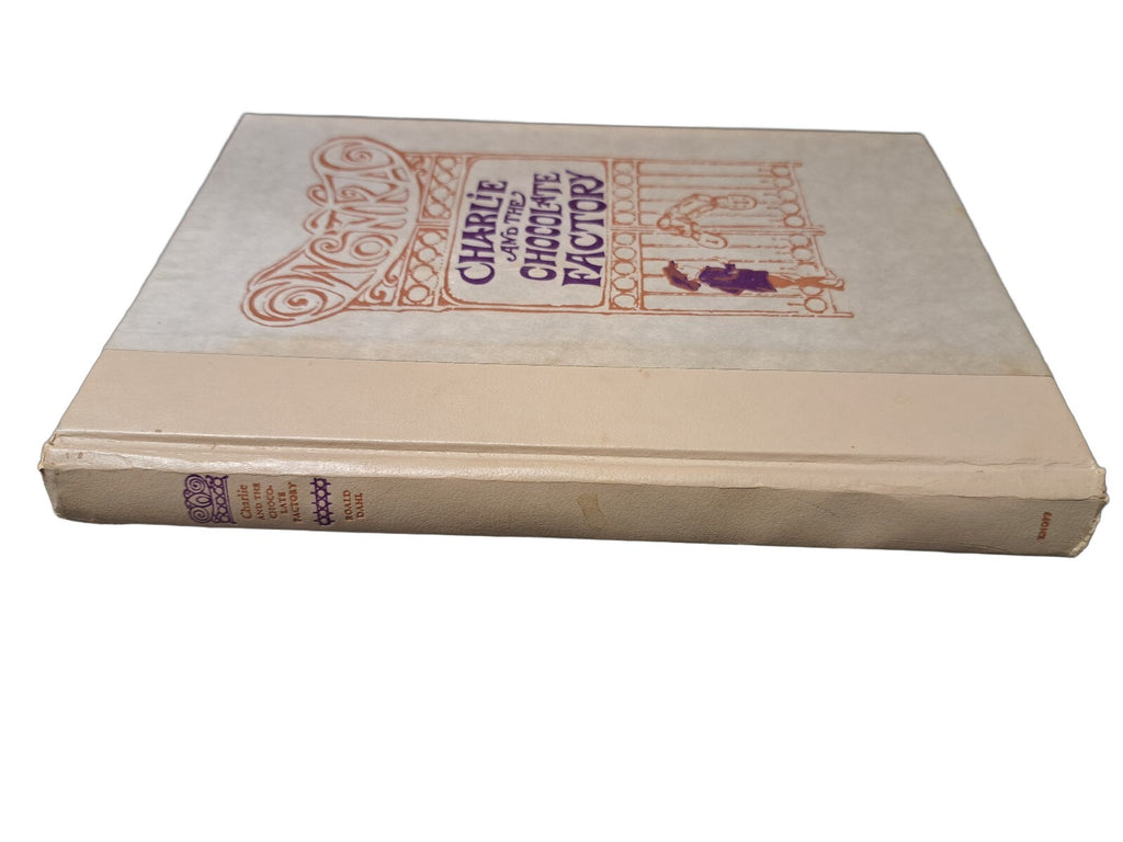 Vintage 1973 Charlie and the Chocolate Factory book by Roald Dahl