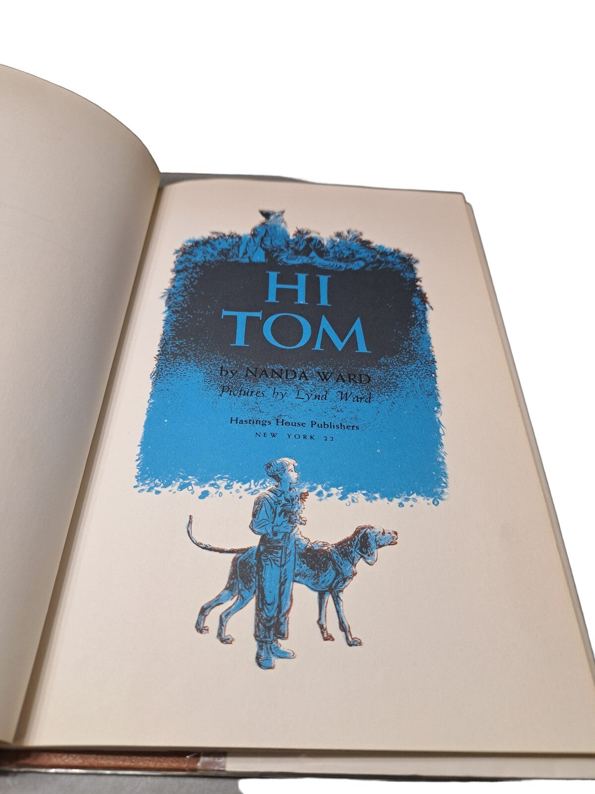 Vintage 1962 first printing of Hi Tom by Nanda Ward