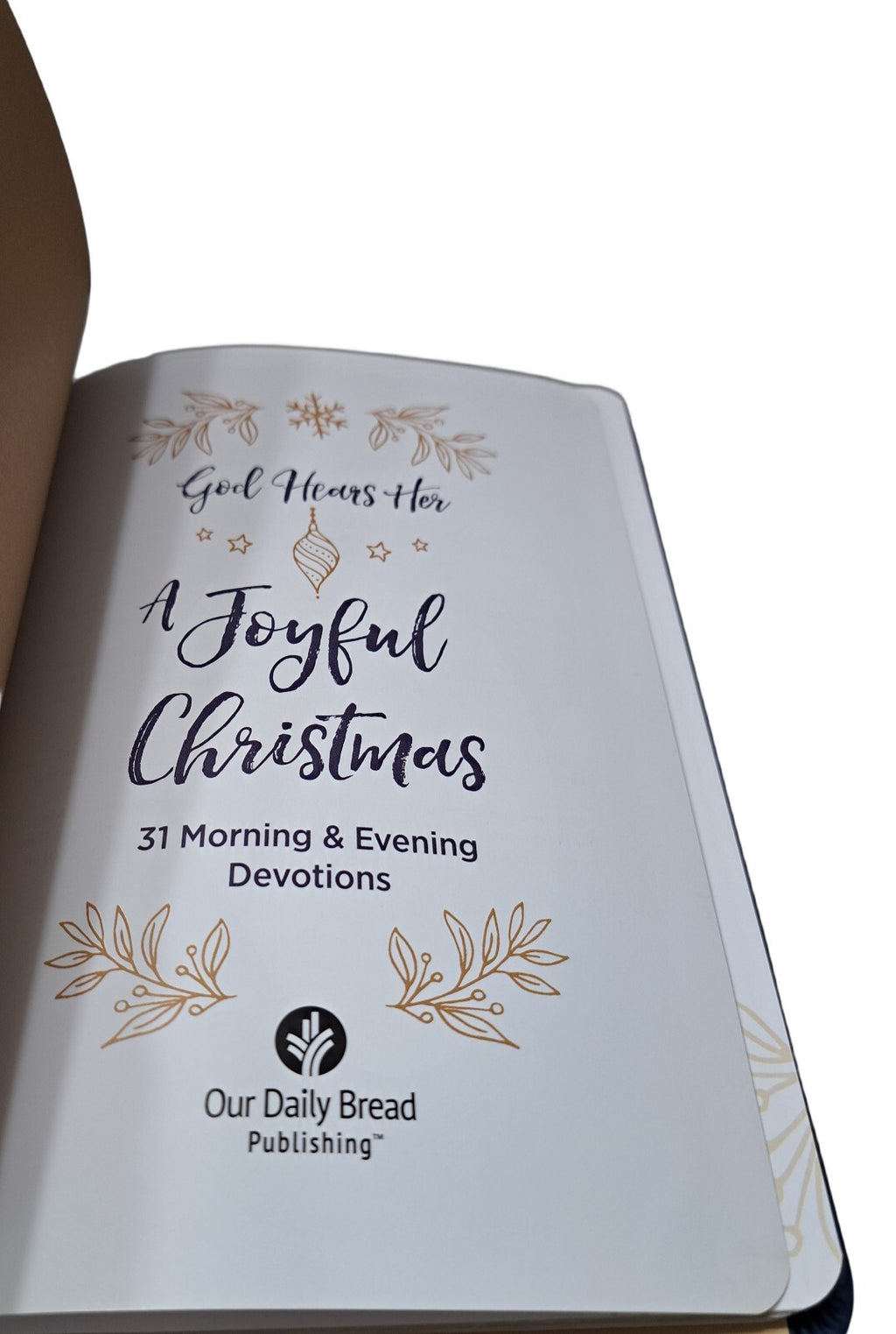 2021 God Hears Her: A Joyful Christmas book by Our Daily Bread