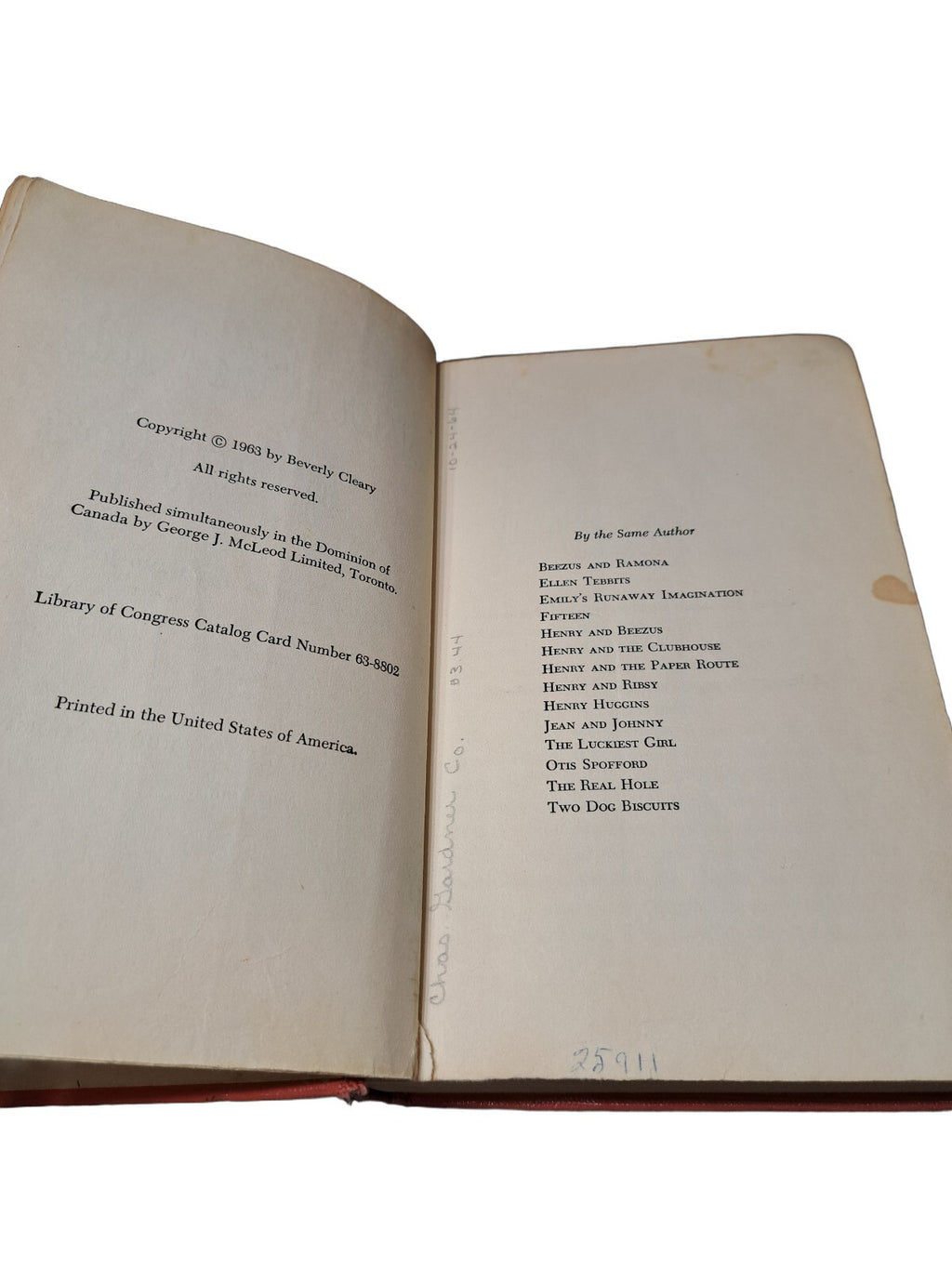 Vintage 1963 Sister of the Bride book by Beverly Cleary