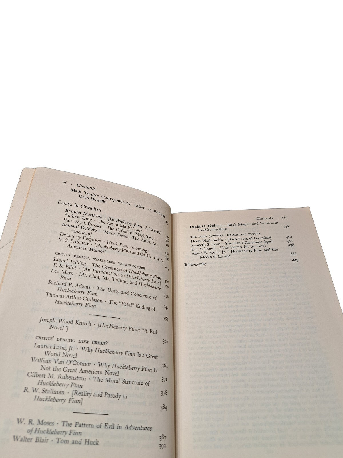 Vintage 1962 Adventures of Huckleberry Finn by Mark Twain