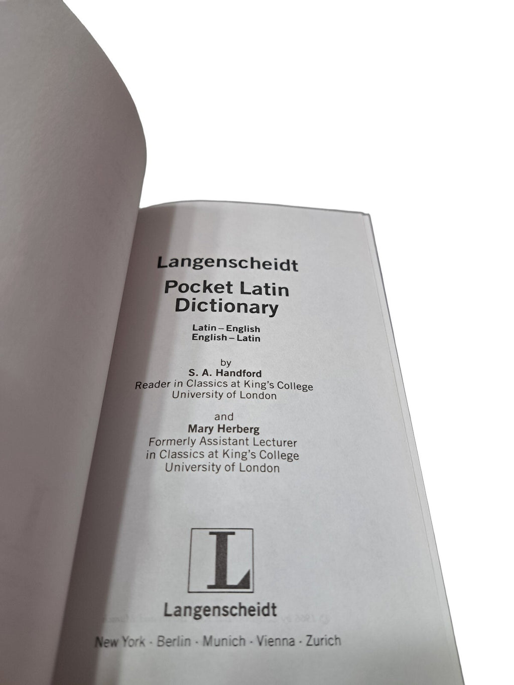 Vintage 1966 Langenscheidt Pocket Dictionary Latin