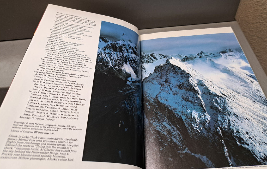 Vintage 1984 Alaska's Magnificent Parklands