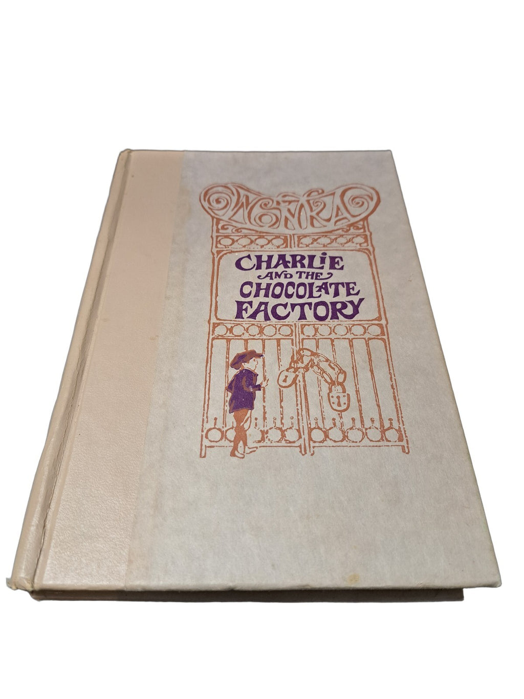Vintage 1973 Charlie and the Chocolate Factory book by Roald Dahl