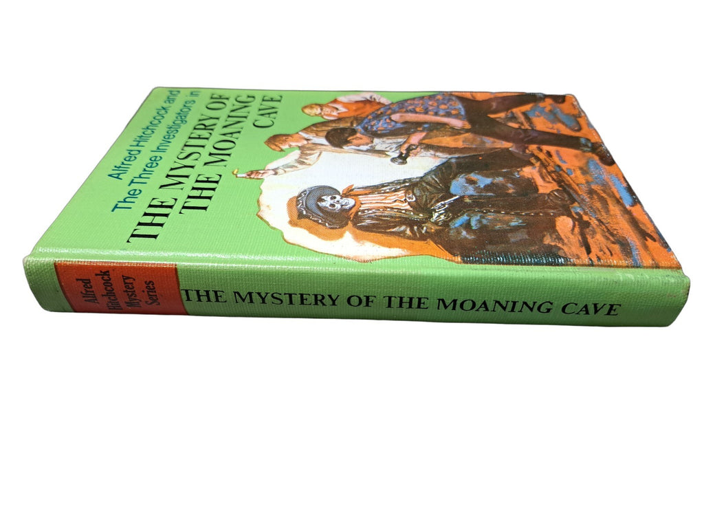 Vintage 1968 Alfred Hitchcock The Mystery of the Moaning Cave book