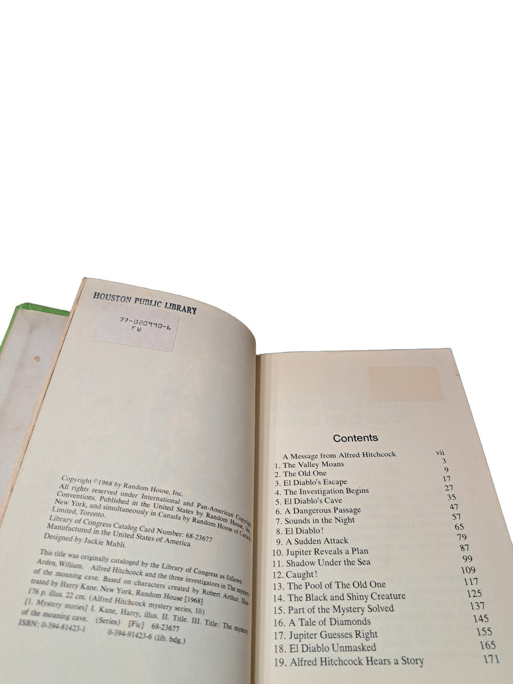 Vintage 1968 Alfred Hitchcock The Mystery of the Moaning Cave book