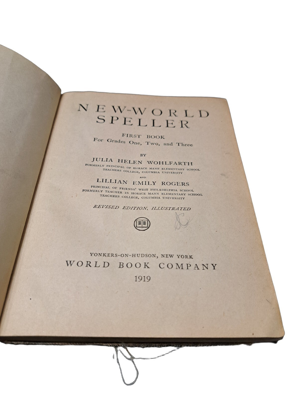 Vintage 1919 New-World Speller: First Book
