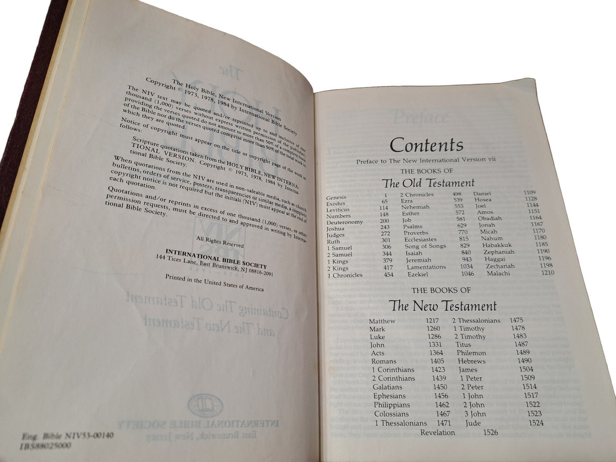 Vintage 1984 The Holy Bible: New International Version