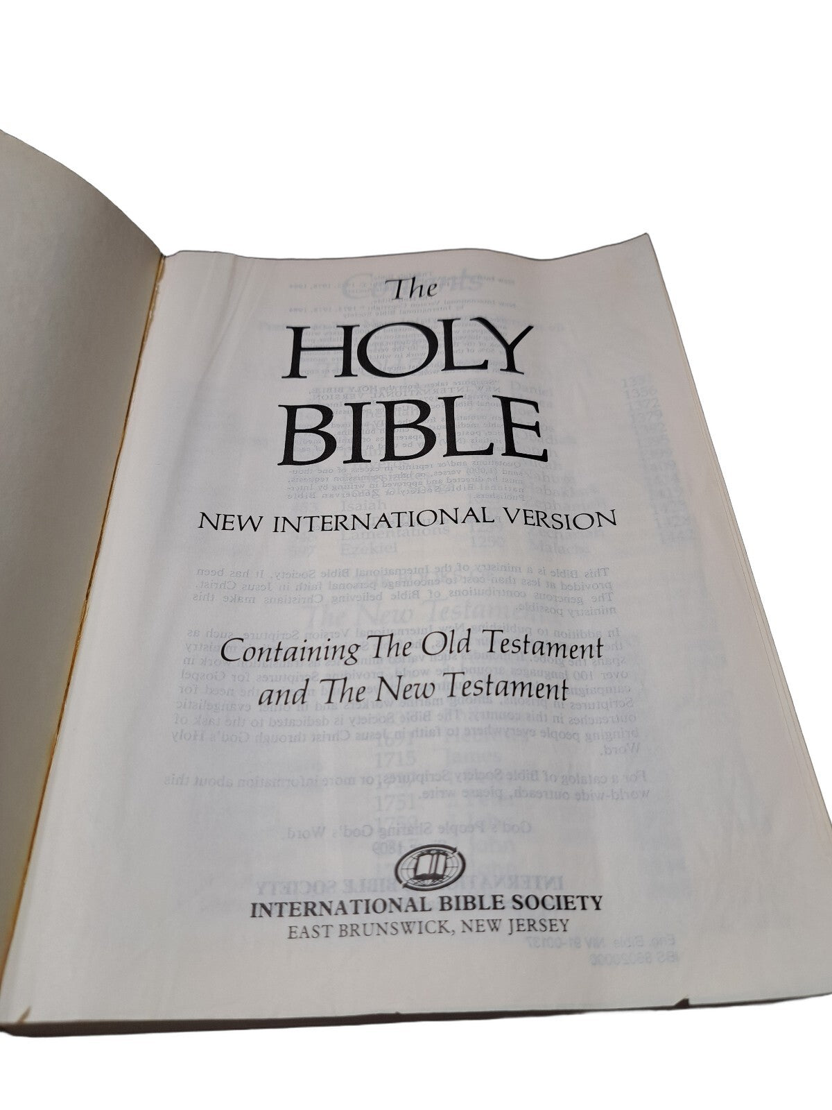 Vintage 1984 edition of The Holy Bible softcover book