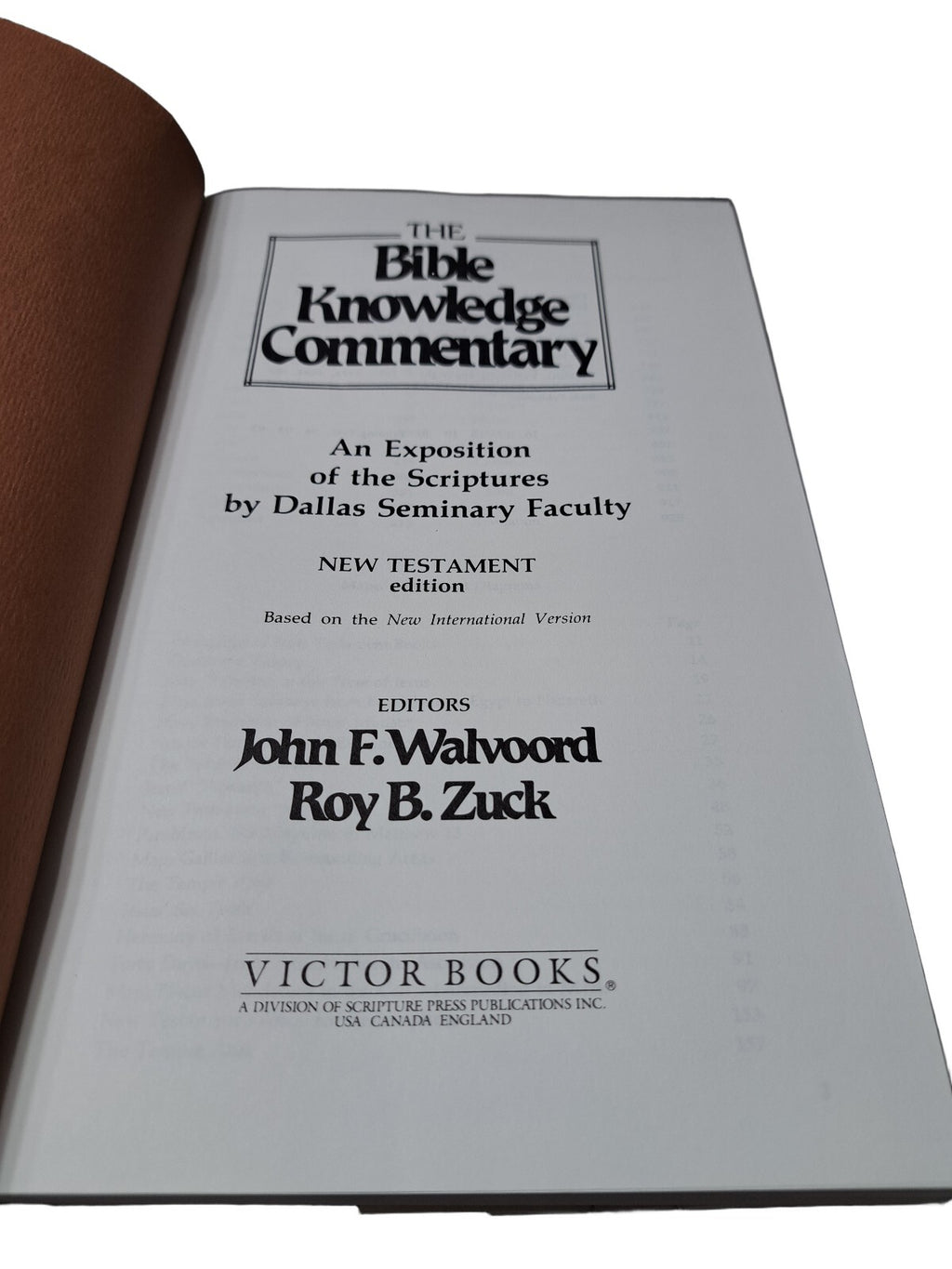 Vintage 1983/1985 The Bible Knowledge Commentary: Old & New Testaments books