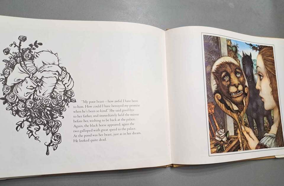 Vintage 1978 Beauty and the Beast hardcover / hardcover